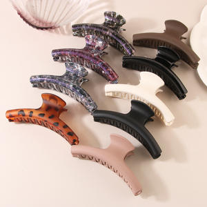 Pinces à cheveux grandes en plastique mat de couleurs unies personnalisées, tendance, vente en gros, grandes pinces à cheveux pour femmes - Product Image 2