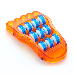 Rodillo masajeador con forma de pie - Product Image 1