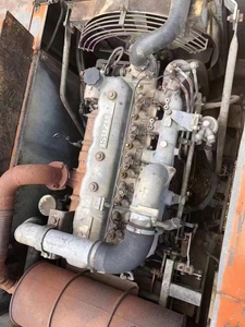 รถขุดตีนตะขาบมือสอง ปี 2016 รุ่น EX160  EX120/Hitachi EX200 พร้อมเครื่องยนต์คัมมินส์ ปั๊มคาวาซากิ น้ำหนักใช้งาน 10 ตัน - Product Image 5