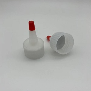 Tapa dispensadora de plástico de 28 mm a prueba de fugas y derrames con boquilla Yorker y tapa roja para botellas y productos químicos - Product Image 5