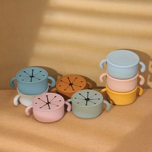 USA Livraison gratuite Gobelets à collation en silicone sans BPA pour bébé Platinum Snack Cup Bowl Handle Cover Reusable Rubber Fruit Snack Container - Product Image 6