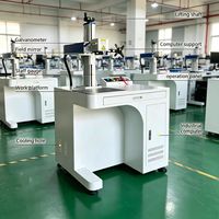 Vente directe usine – Machine de marquage laser fibre de type bureau 20W 30W 50W 70W 100W 2D 2.5D 3D pour gravure sur métal, pierre, acrylique