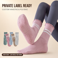 Chaussettes de Pilates avec logo, marque privée, étiquette personnalisée, sachet plastique, semelle antidérapante en silicone, faible MOQ 1 paire
