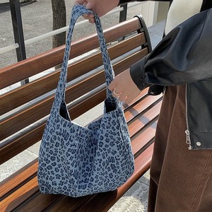 Leopard Print Canvas Tote Bag Blue Magnetic Buckle Zippered Pocket Everyday Use - Product Image 1