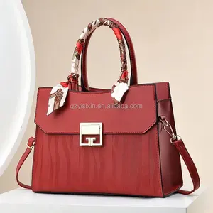 Wholesale high quality latest 2024 Women's handbags London Women's handbags Haute Couture Postman handbags