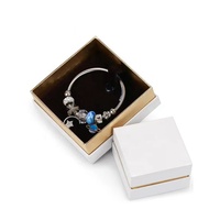 Boîtes cadeaux d'emballage de bijoux imprimées de couleur blanche avec Insert en velours enduit de mousse