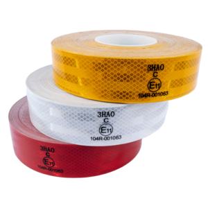 Cinta Reflectante de Seguridad Vial Certificada de 5 cm x 45,7 m, Material Reflectante Oscuro de Alta Adhesión para Camiones - Product Image 1