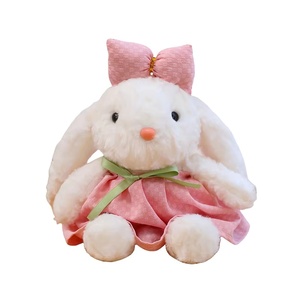 Muñeca de la Serie Conejita Princesa con Vestido Floral de Alta Gama, Llavero de Conejita con Corazón, Juguete de Peluche, Venta al por Mayor para Exportación - Product Image 3