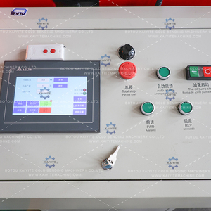 Macchina per Grondaie in Acciaio Zincato - Portatile, per Grondaie a K da 5/6 Pollici - Attrezzatura per Formatura a Rullo di Grondaie Senza Saldature Controllata da PLC - Product Image 4