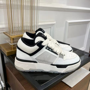 Scarpe da Ginnastica Firmate di Lusso da Uomo Armani 2026 in Pelle e Gomma Nero Bianco Casual per Inverno Primavera e Autunno - Product Image 2