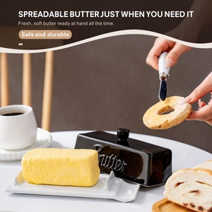 Beurrier en porcelaine noire de luxe avec couteau, récipient de rangement pour le fromage, compatible lave-vaisselle, design moderne, motif végétal pour restaurant - Product Image 3