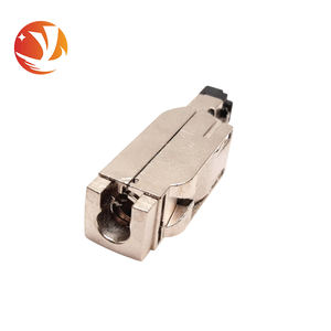 Controlador Lógico Programable (PLC) SIEMENS 6GK1901-1BB10-2AE0 Nuevo y Original con Conector de Cable de Red, 16 E/S, 110V - Product Image 3