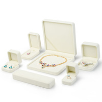 FANXI personnalisé velours PU cadeau de luxe boîte de paquet de bijoux bijoux bracelets collier boucles d'oreilles boîte de bague emballage boîte à bijoux