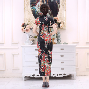 Nuovo Cheongsam Lungo <span class=keywords><strong>Etnico</strong></span> Cinese Elegante in Seta per Primavera/Estate, <span class=keywords><strong>Abbigliamento</strong></span> Femminile Stampato Digitalmente all'Ingrosso - Product Image 5