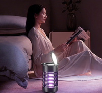 Lumière anti-moustiques 3-en-1 3000V rechargeable pour l'intérieur, respectueuse de l'environnement, pliable et suspendue, ronde à 360 degrés