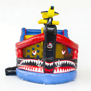 Château gonflable commercial en PVC en forme de bateau pirate avec toboggan intégré pour enfants, idéal pour les fêtes et les locations en extérieur - Product Image 4