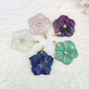 Vendita calda semplice alla moda CZ Hoop pietra preziosa <span class=keywords><strong>naturale</strong></span> intagliata fiore <span class=keywords><strong>ametista</strong></span> Fluorite ciondoli per collana da donna - Product Image 2