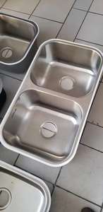 Évier de cuisine commercial fait à la main, grand double bac, acier inoxydable 304, forme carrée, sous plan, avec robinet en option - Product Image 5