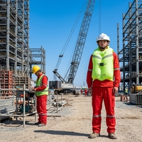 Combinaison antichute robuste avec airbag pour travaux en hauteur, vêtements de sécurité pour la construction, portée de déclenchement 2-9m, réutilisable