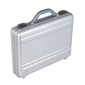 Adapté aux besoins du client de cheveux de tondeuse de coiffeur étui de transport personnalisé porte-documents en aluminium pour coiffeur étui de voyage kit de boîte à outils avec belle affaire - Product Image 2