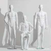 Mannequins masculins en plastique grandeur nature pour présentoirs de magasins de vêtements pour hommes, présentoirs de vitrine, formes de présentation, unités d'étagères