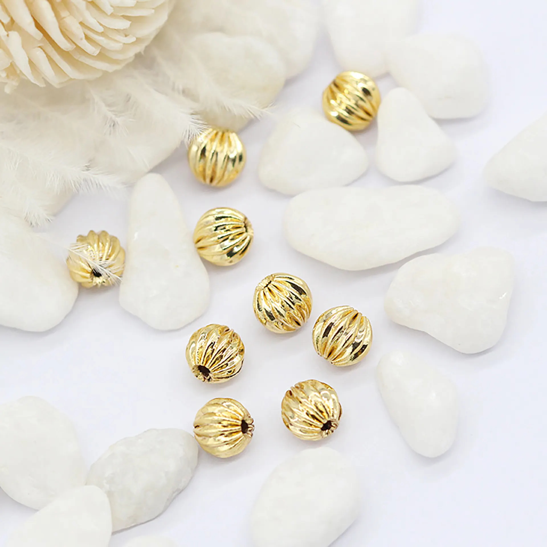 Factory Wholesale 14k Gold Striped Loose Metal Beads Lantern Beads for Bracelet Necklace Jewelry Making