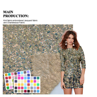 Usine pas cher prix 95% Polyester 5% Spandex Stretch Sequin broderie velours marque perlé Net tissu pour robe de femmes