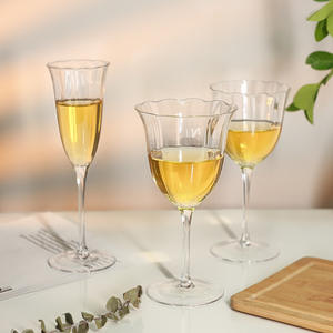 Ensemble de verres à vin rouge élégants de style français avec logo personnalisé, gobelets de luxe en cristal, verres à cocktail de 201 à 300 ml - Product Image 5