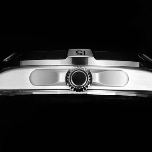 นาฬิกาข้อมือแฟชั่นผู้ชาย OEM รุ่นใหม่ ดีไซน์หรูหรา สายสตีลแบบ <span class=keywords><strong>Bullet</strong></span> Link แสดงเวลาสองเขตเวลา พร้อมเข็มเรืองแสง เหมาะสำหรับการเดินทาง - Product Image 4