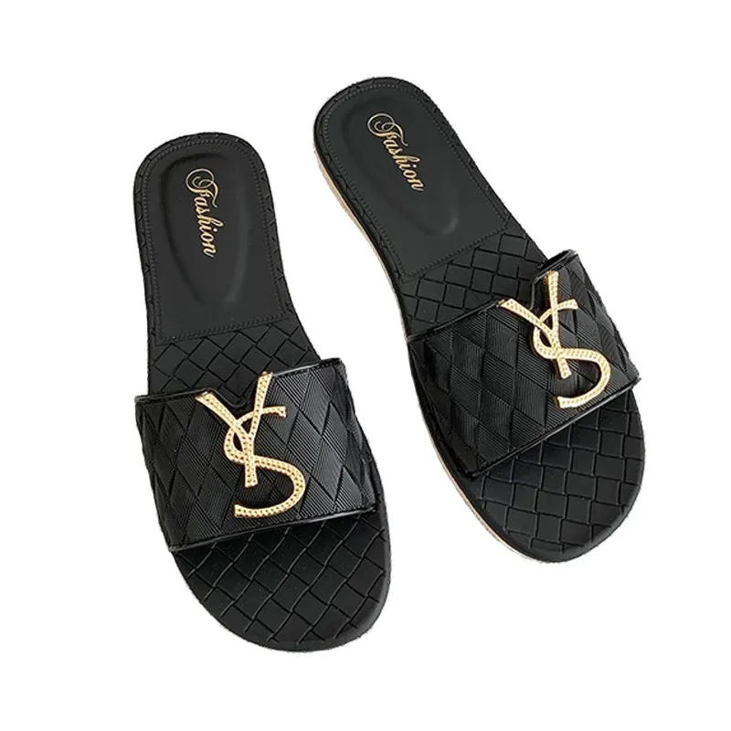 Pantofole branded wholesale 2022 donne Slip On Gold Metal Decoration Flats calzature da donna scarpe pantofole sandali