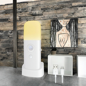 Luce Notturna LED Quadrata Moderna per Camera da Letto e Corridoio, Ricaricabile USB, Dimmerabile, Portatile, con Sensore di Movimento, Luce Calda, Piccola, in ABS, 50000 Ore - Product Image 4