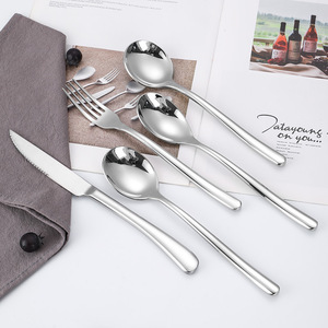 Ensemble de couverts en acier inoxydable de la série Moonlight, forme ovale, vaisselle durable pour les fêtes, usage adulte - Product Image 4