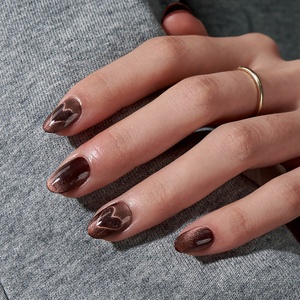 Faux Ongles de Luxe BTArtbox – Fournisseurs en Gros – Courts, Ovales, en Gel Souple, Pailletés, Effet Œil de Chat Marron, à Coller avec Colle - Product Image 1