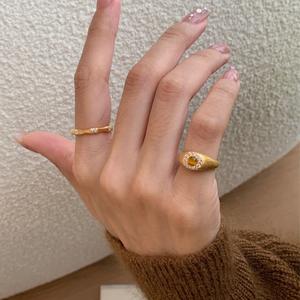 แหวนผู้หญิงวินเทจ Mocamarad เงินแท้ S925 ประดับด้วยหินตาเสือธรรมชาติ ดีไซน์หางสไตล์โบราณ รูปทรงเรขาคณิต ขัดเงา - Product Image 3