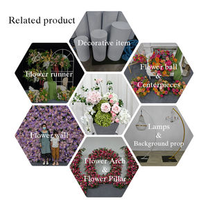 Arreglo Floral Artificial Moderno en Rosa, Verde y Blanco con Detalles en Seda Suave para Decoración de Bodas, Halloween y Regreso a Clases - Flores Realistas - Product Image 5