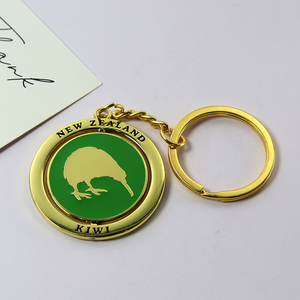 Venta directa Artesanía de metal Llavero fino personalizado de Nueva Zelanda Llavero colgante giratorio chapado en oro Fabricante de llaveros vintage de moda - Product Image 3