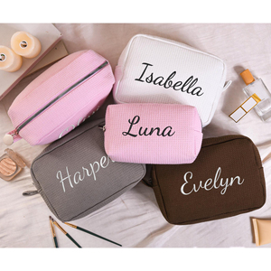 Borse per il Trucco in Cotone Floreale Trapuntate Personalizzate, Resistenti e Delicate, per Conservare Cosmetici e Regali per Ragazze - Product Image 4