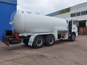 Camión de Reabastecimiento de Gasóleo SHACMAN - Solución de Suministro de Gas de Alta Eficiencia - Product Image 3