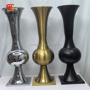 Centros de Mesa Metálicos Lisos, Jarrones Dorados Geométricos, Soportes para Flores, Elegantes Centros de Mesa para Eventos, Decoración de Mesa - Product Image 1