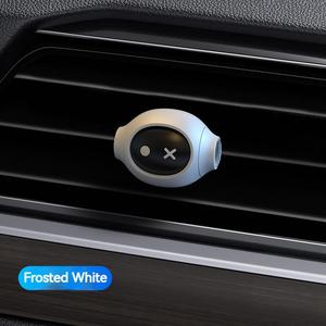 Réorganisez l'intérieur de votre voiture avec l'aromathérapie Space Man - Product Image 3