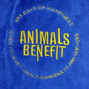 Hete Verkoop Super Absorberend Sneldrogend Hondenbadreinigingshanddoek Custom Logo Microfiber Badhanddoek Voor Huisdieren