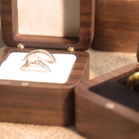 Bagues de couple carrées de 55MM, boîte à bagues de proposition, boîte en bois de noyer noir, bague de mariage en diamant, emballage cadeau de bijoux
