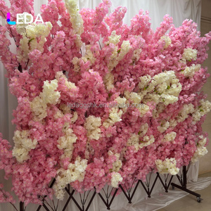 LEDA ขายส่ง ผนังดอกซากุระสีชมพูขาวประดิษฐ์ พับได้ ถอดประกอบได้ ฉากหลังดอกไม้สำหรับงานแต่งงาน งานอีเว้นท์ งานปาร์ตี้ - Product Image 6