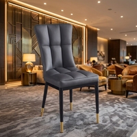 Chaise de salle à manger commerciale haut de gamme avec dossier rembourré, commande en gros disponible pour restaurant, café et salle de banquet