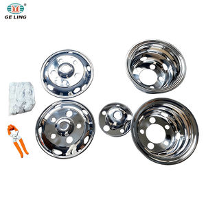 Cubierta Decorativa Universal para Ruedas de Camioneta y Camión de 16 Pulgadas y 5 Orificios de Acero Inoxidable para Camiones Isuzu, Toyota, Hino, Nissan y Mitsubishi - Product Image 1