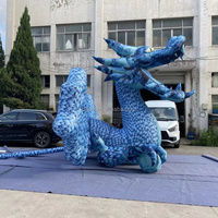Dragon de glace bleu gonflable géant personnalisé avec sculpture d'ailes pour la décoration d'événements d'Halloween, de carnaval, de parcs à thème, de centres commerciaux et de magasins