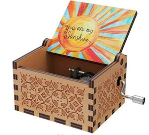 Boîte à musique en bois à manivelle personnalisable 'You Are My Sunshine' Cadeau d'anniversaire pour filles <span class=keywords><strong>et</strong></span> garçons - Product Image 3
