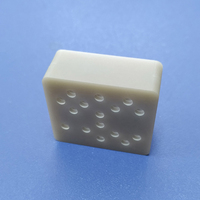 Dissipateur thermique en céramique AlN de haute pureté pour refroidissement par diode laser, géométrie personnalisée, faible rugosité de surface