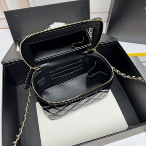 Sacs à bandoulière de luxe en cuir véritable avec chaîne, poignée métallique, double fermeture éclair, motif écossais, pour cosmétiques - Product Image 3