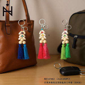 Portachiavi con perline in legno e doppia nappa, set da tre pezzi, fibbia bianca a K, LLAVERO - Product Image 3